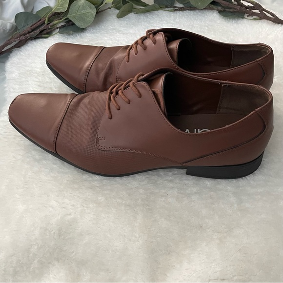 Calvin Klein Bram Lace Up Cap-Toe Leather Brown Dress Shoes - Picture 11 of 11